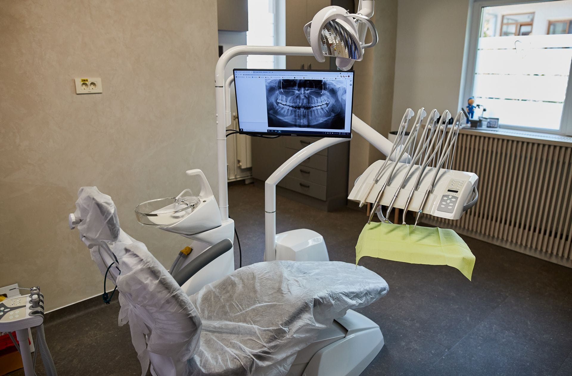 Urgențe Stomatologice Ploiești – Tratament Rapid și Eficient la Cabinetul Dr. Bogdan Rizea 🦷🚑 2 urgente stomatologice ploiesti